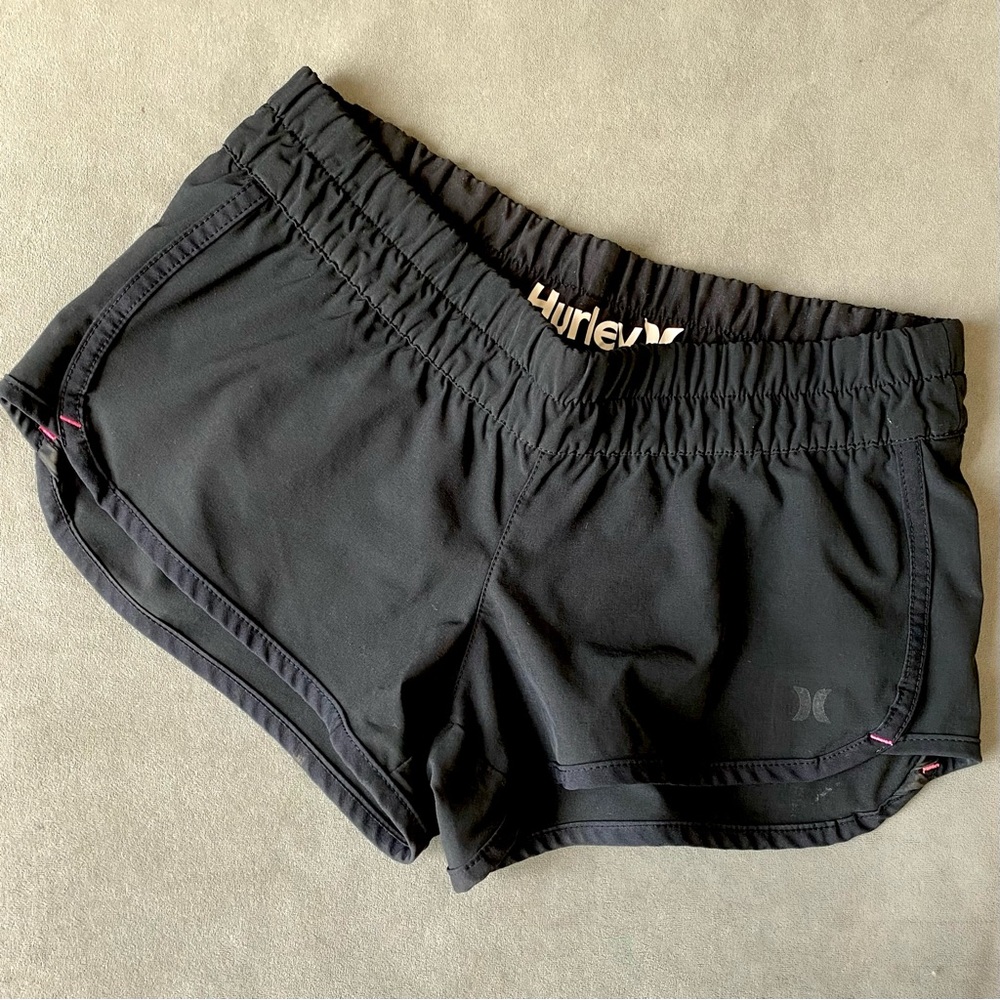 Hurley women’s board shorts
